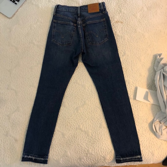 Levi’s 501 Jeans - Picture 3 of 9